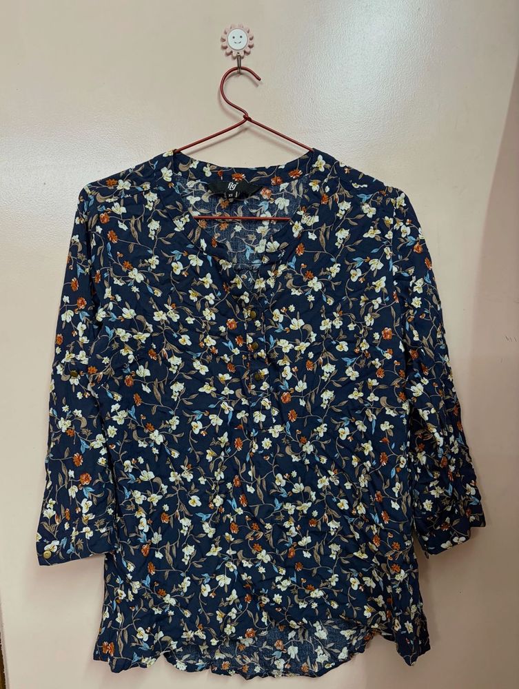 Chic Floral Print Top