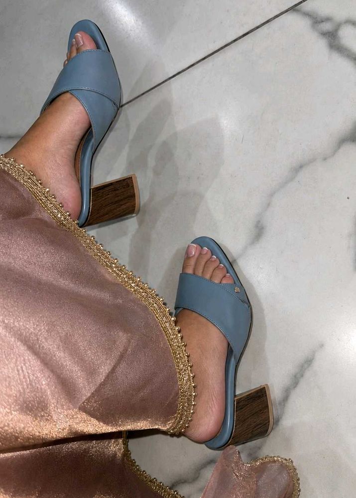 Stylish Blue Block Heel Mules