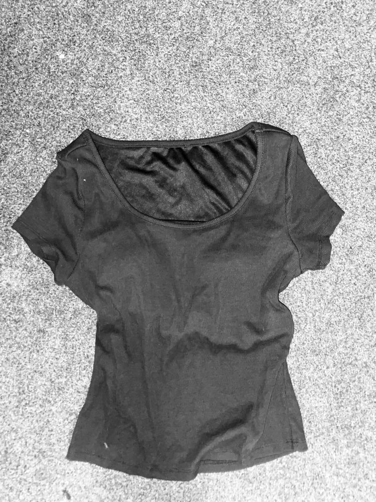 Black Short Sleeve T-Shirt inbuilt bra