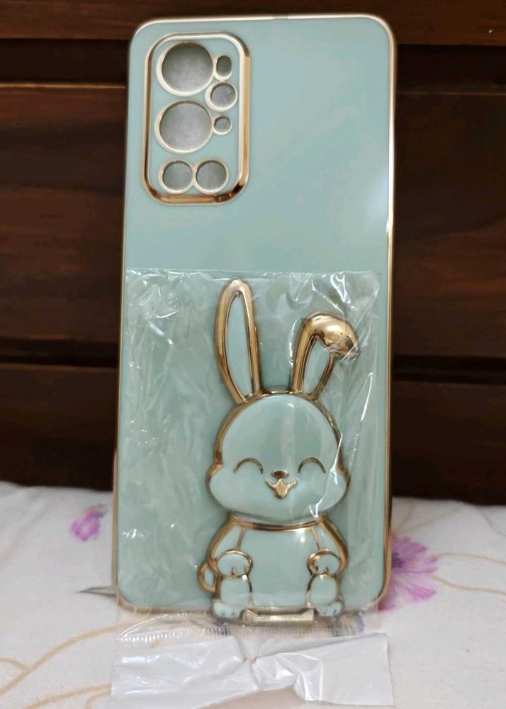 Peeperly - Luxury Bunny Stand Case