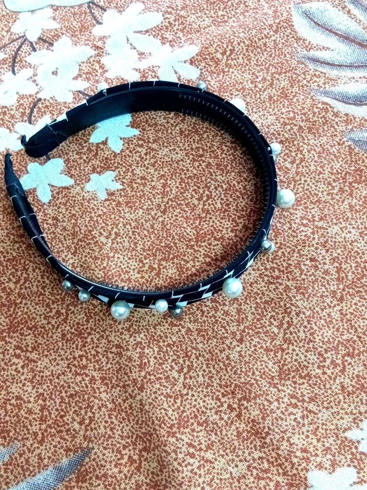 Pearl Embellished Headband