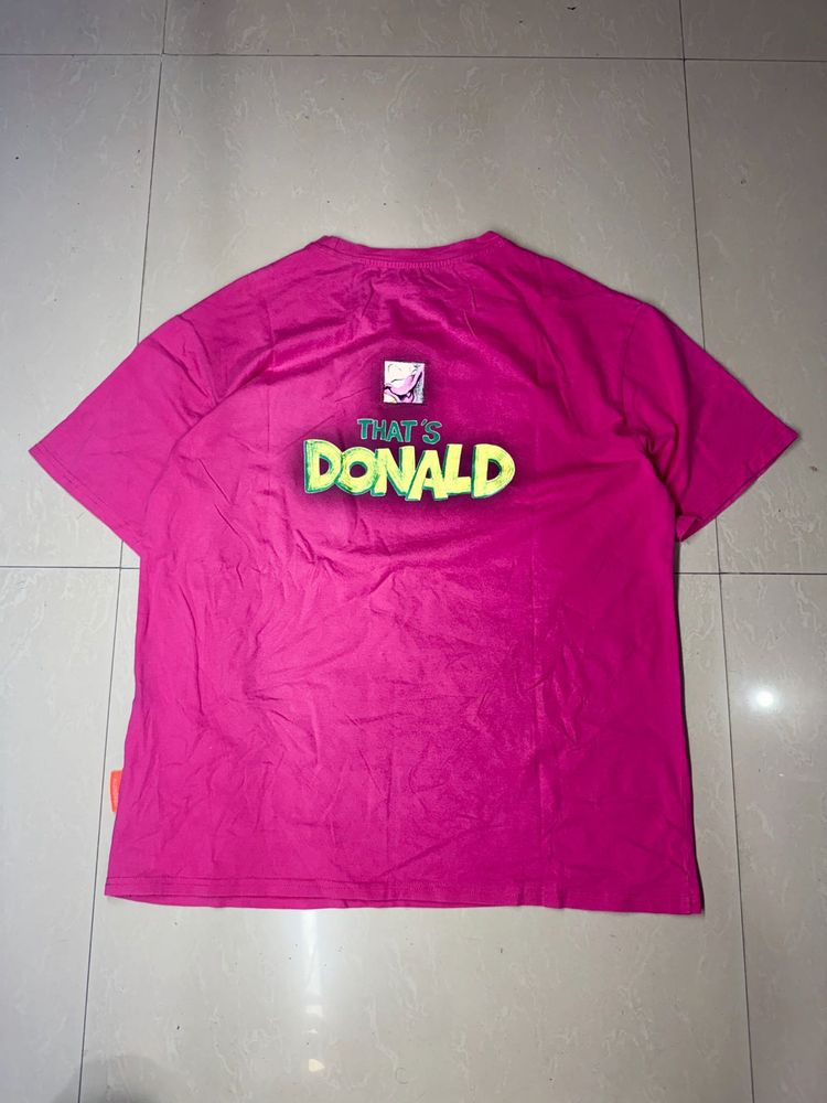 Vibrant Pink Donald Duck Graphic T-Shirt
