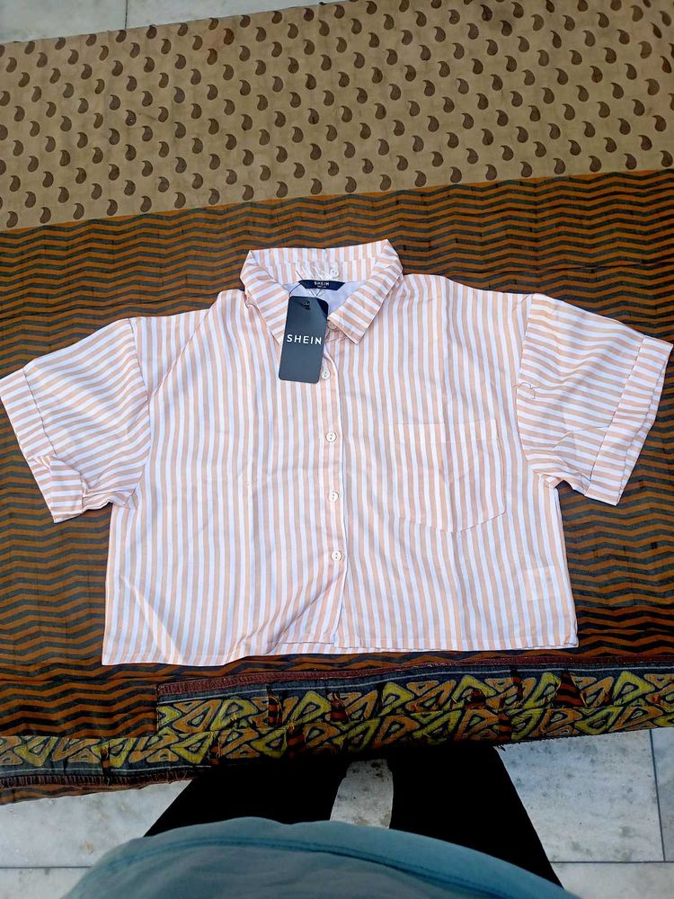 y2k crop shirt