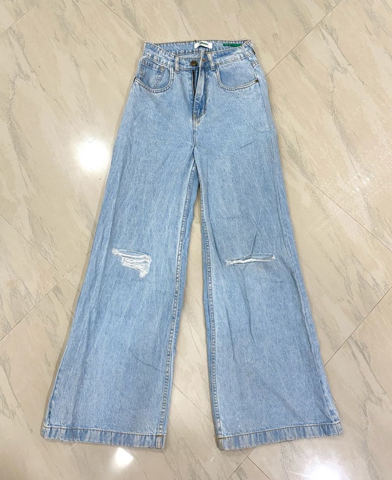 Light Wash Distressed Wide Leg Jeans