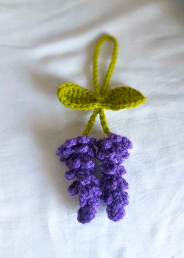 Crochet Lavender Bagcharm and hair accessory