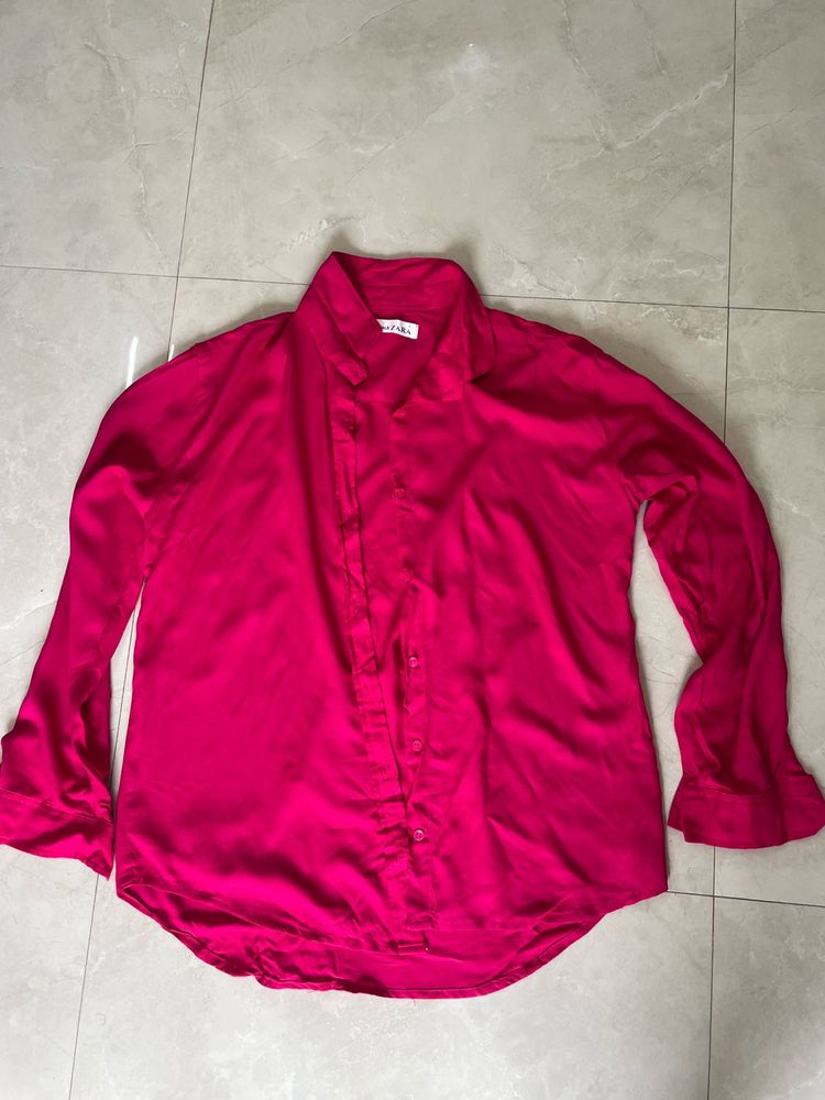 pink shirt