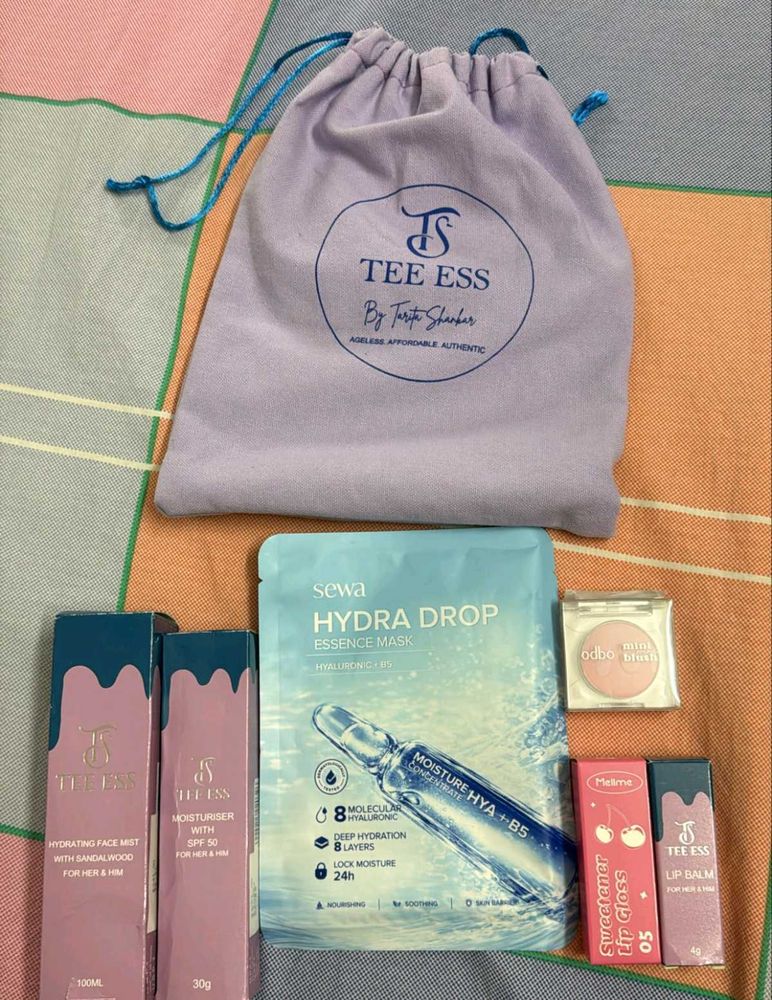 Tee Ess Skincare Set with Face Mist