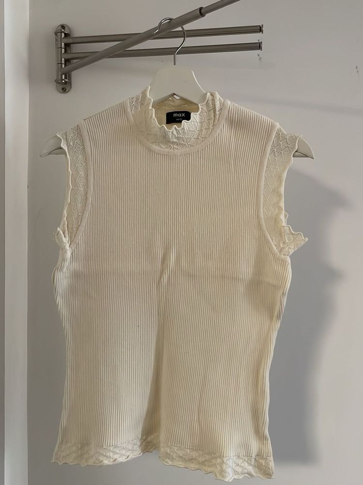 Cream Ribbed Sweater with Lace Neckline