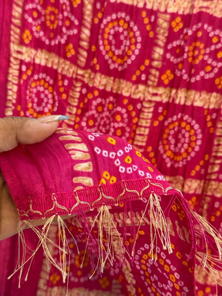 Vibrant Pink Bandhani Saree