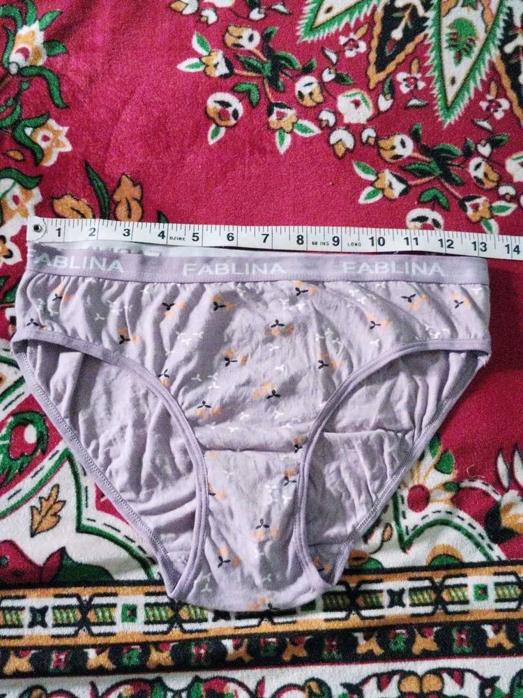 Comfortable Lilac Briefs with Cute Print