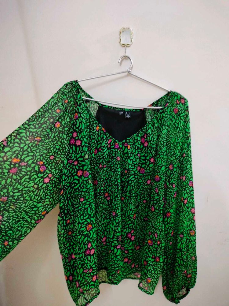 Floral Green Top Size XXL