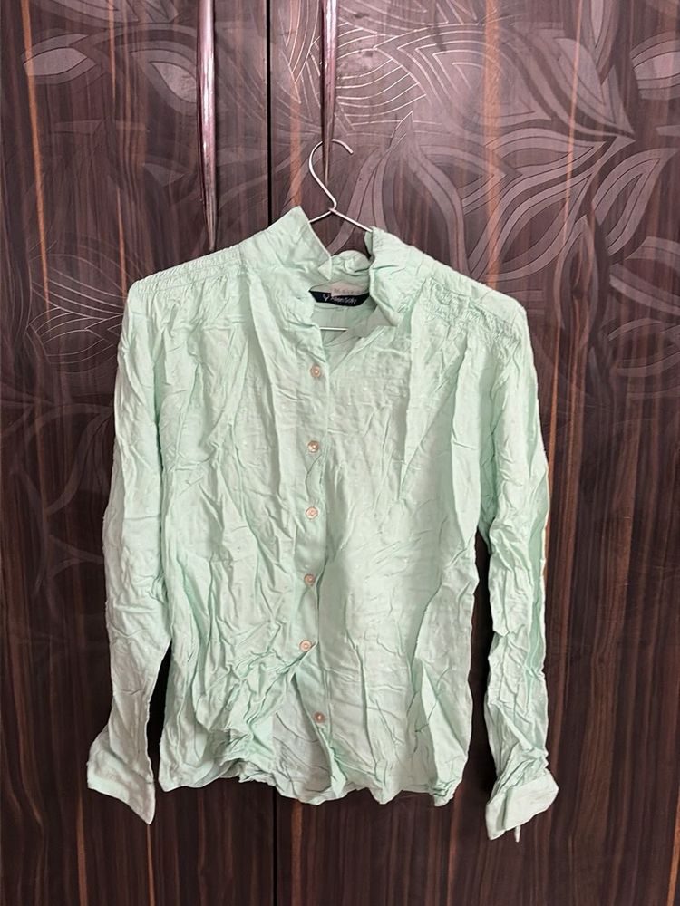 Light Green Crinkled Button-Up Shirt