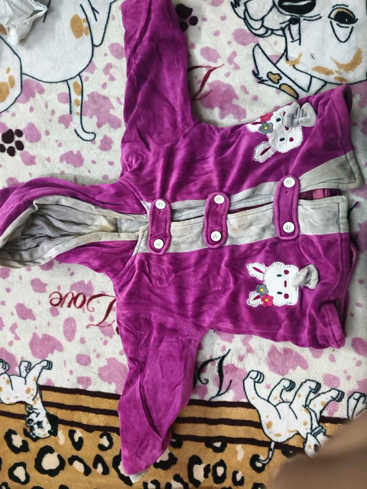 Cute Kids  unisex warm hoodie for 6-12 months