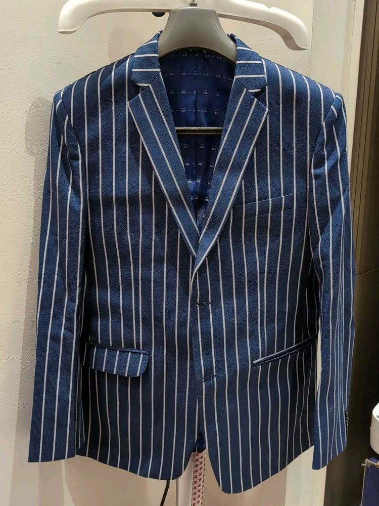 Men's Blue Pinstripe Blazer