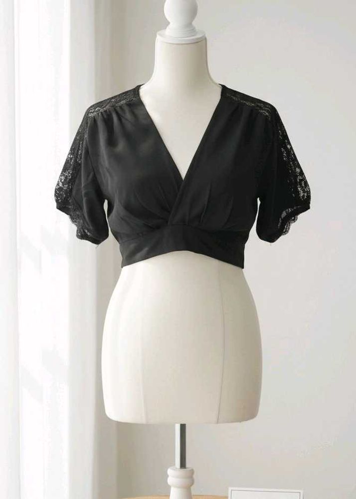 Chic Black Crop Top