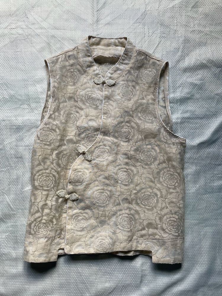 Cheongsam Sleeveless Vest with Floral Print