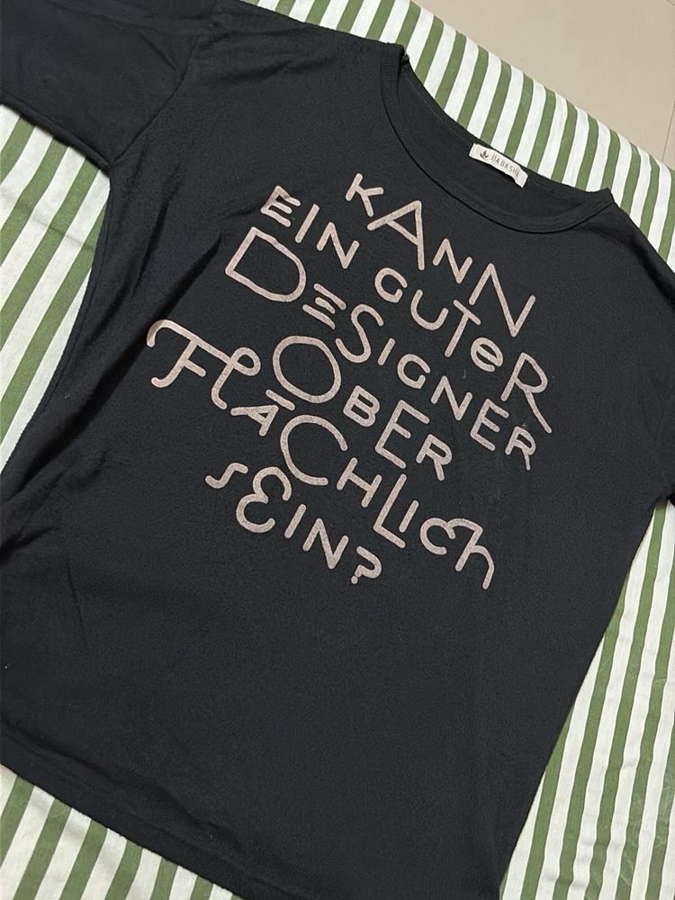 Black Graphic Print T-Shirt