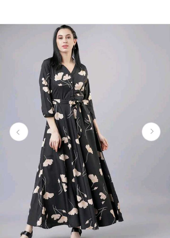 Chic Black Floral Maxi Dress
