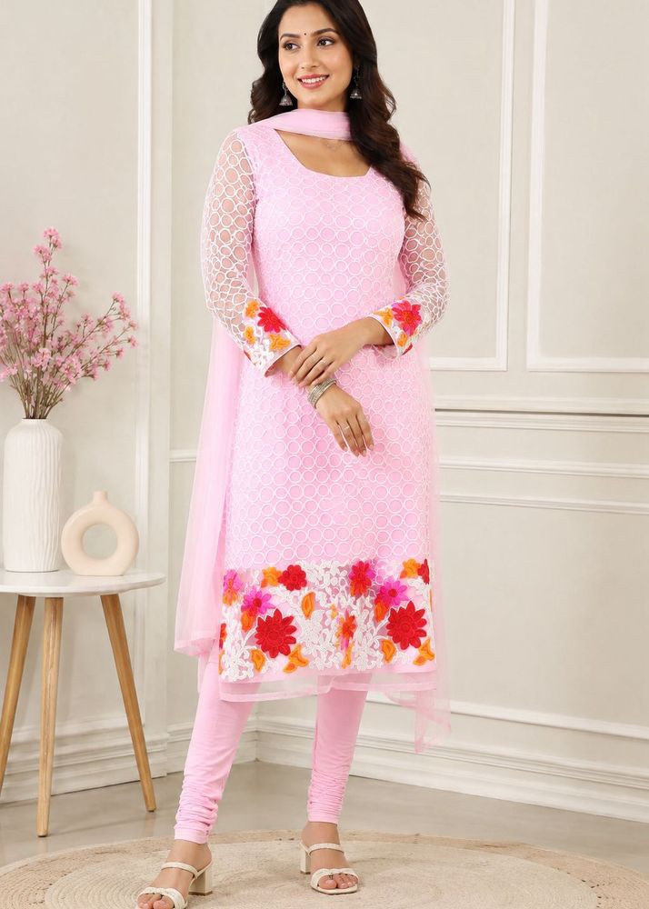 Beautiful Pink Embroidered Kurta Set