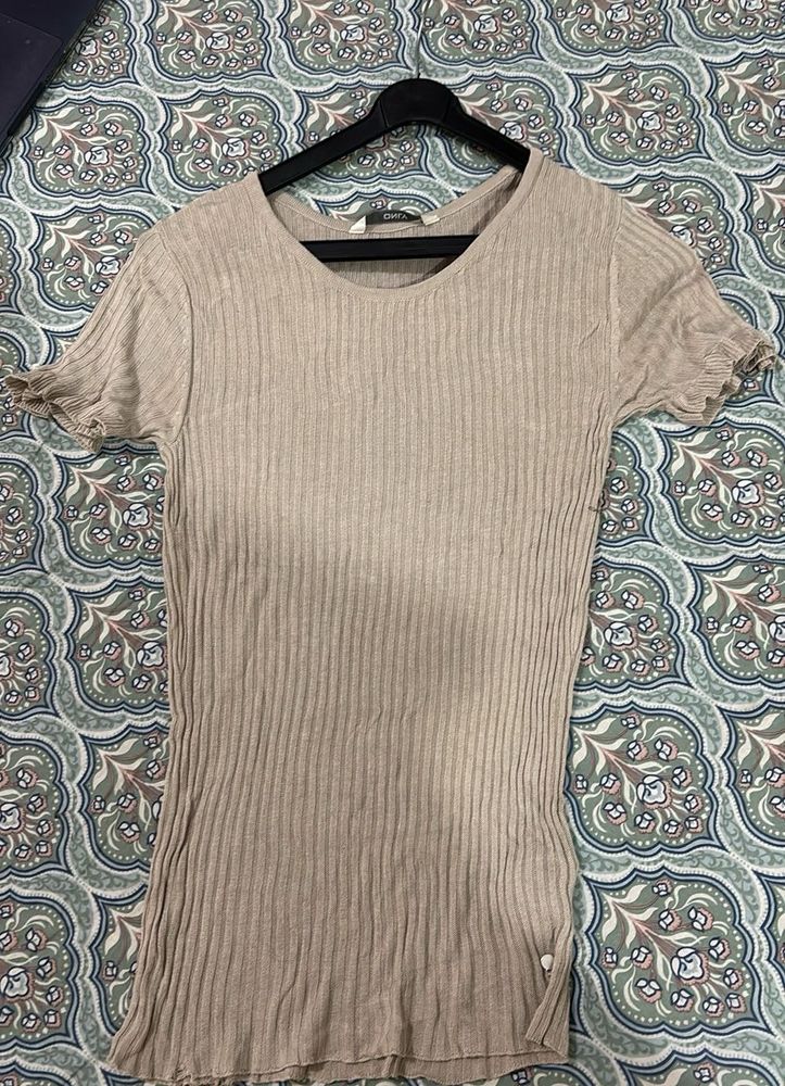 Ribbed Knit T-Shirt