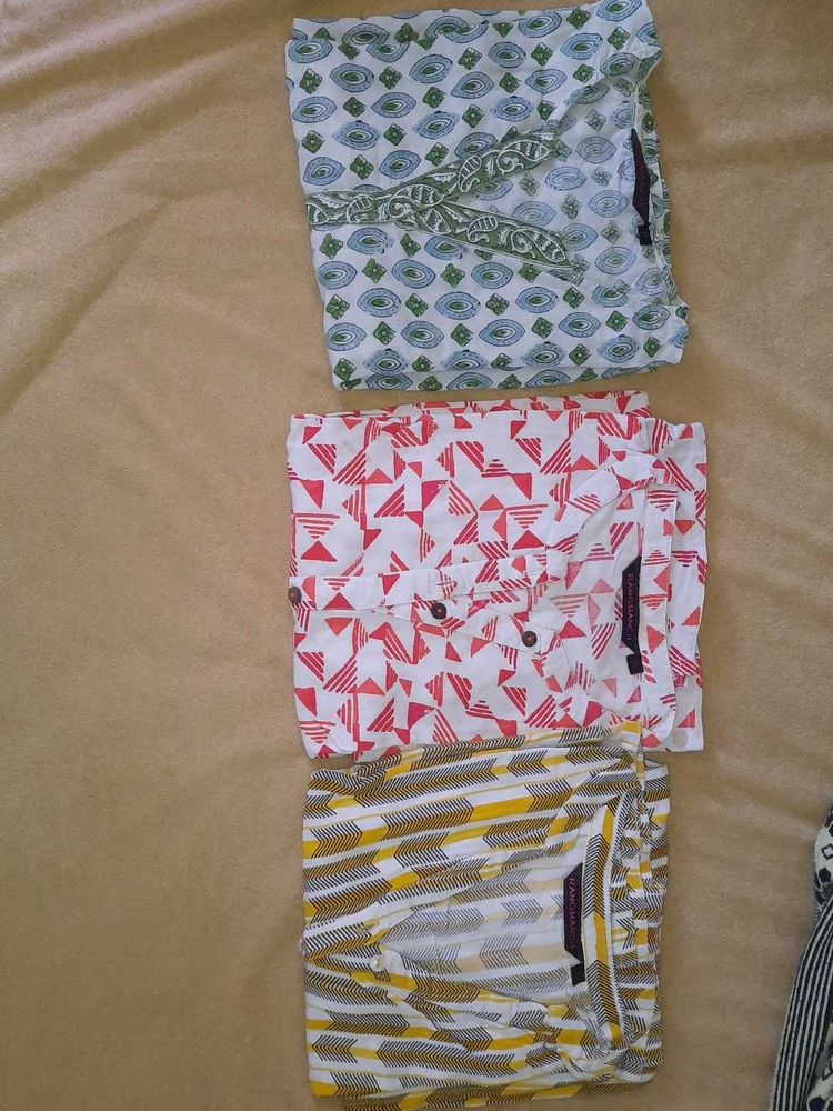 Set of 3 Printed Kurtas