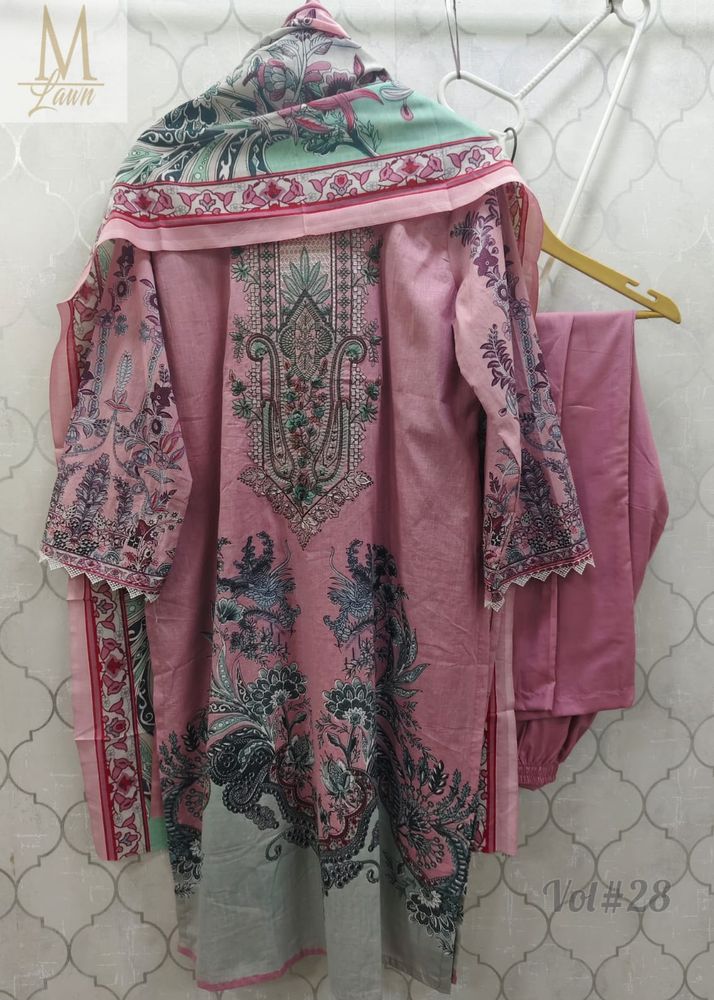 Pakistani Suits
