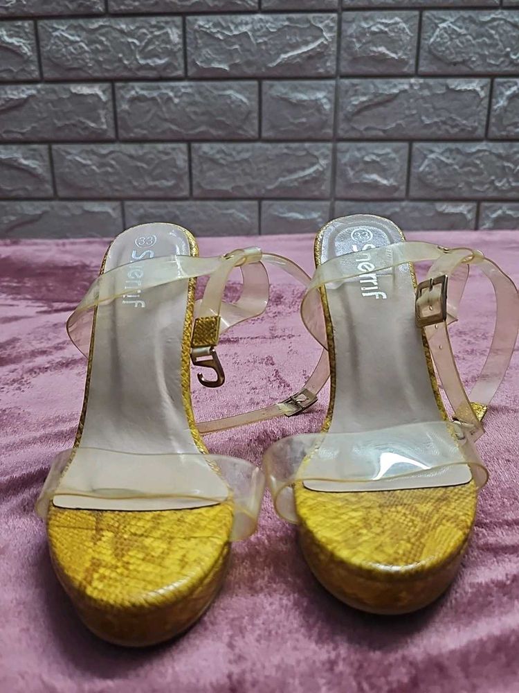 Stylish Yellow Sherrif Heels