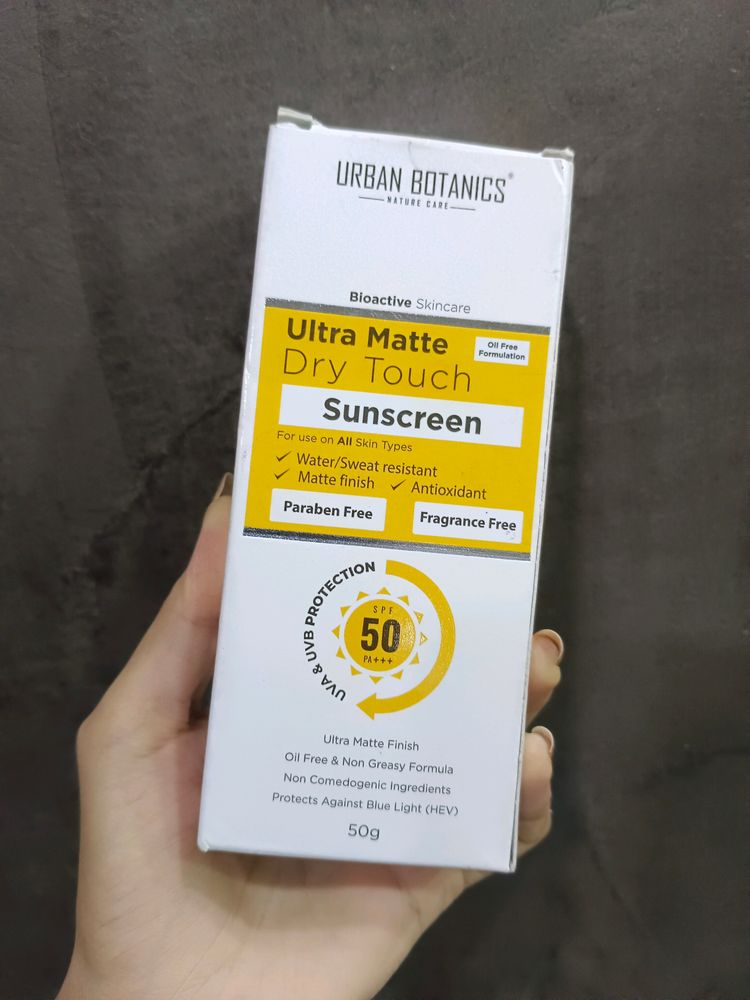 Urban Botanics Ultra Matte Dry Touch Sunscreen