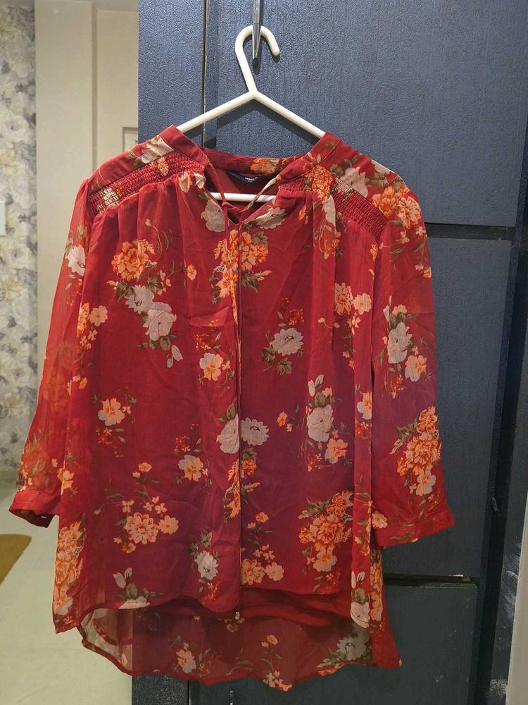Floral Print Red Top(new)not all used..