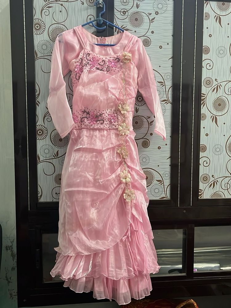 Pink Embellished Ethnic Gown