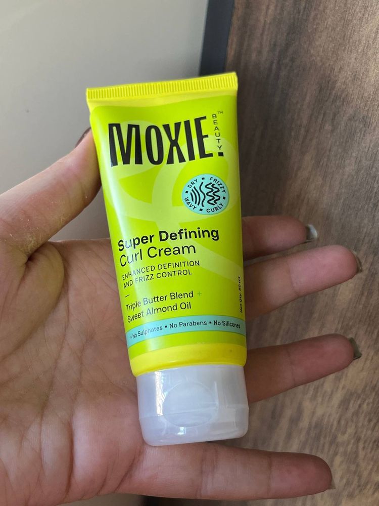 Moxie Super Defining Curl Cream and flexi combo
