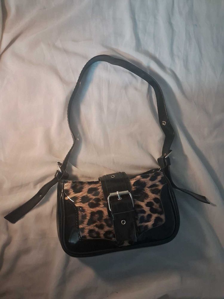 Leopard Print Black Shoulder Bag🖤