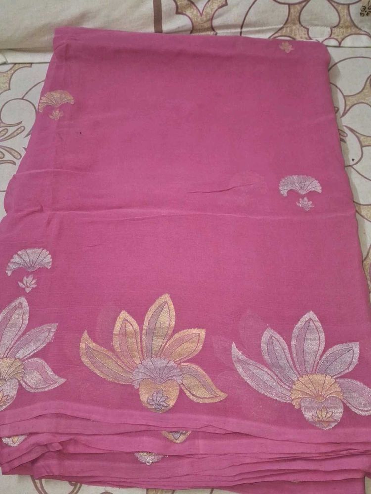 Pink Georgette Saree With Zari Border