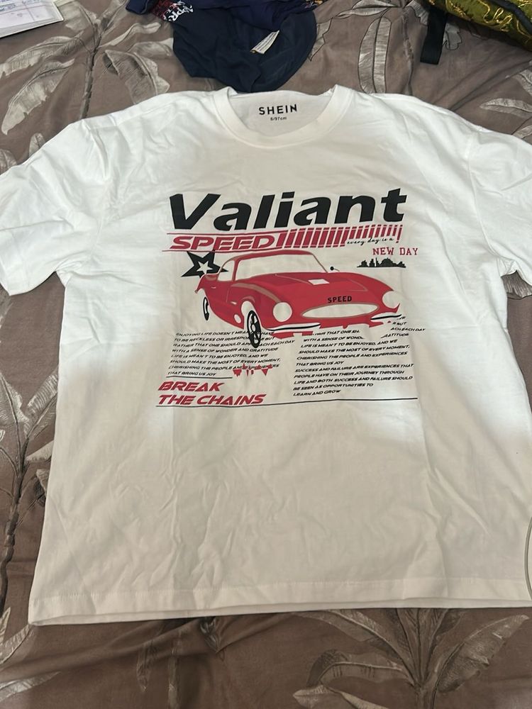 Valiant Speed Graphic Tee