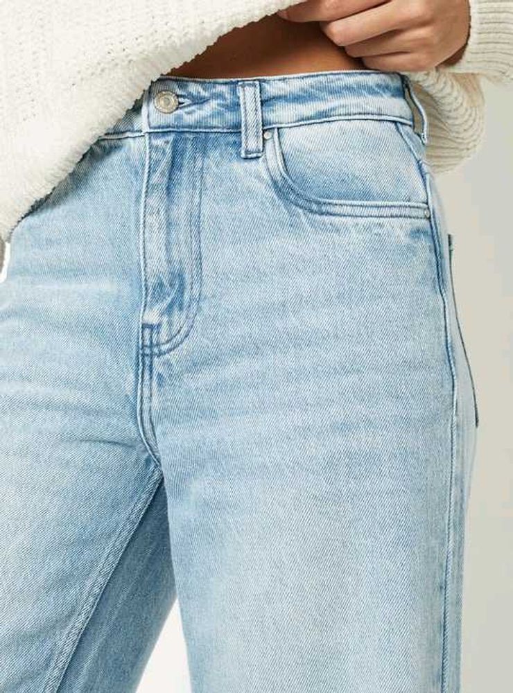 Light Wash High Waist Jeans