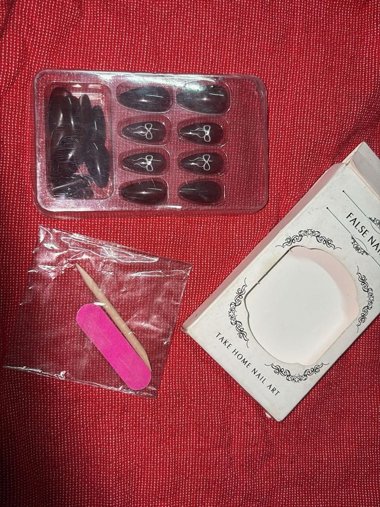 burgundy False Nails with Design