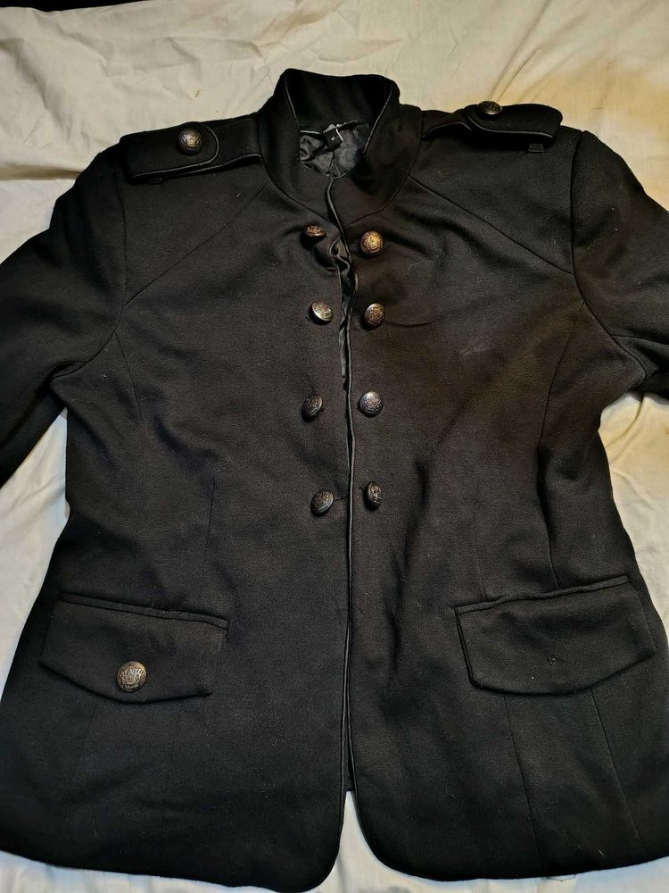 Chic Black Military-Style Jacket