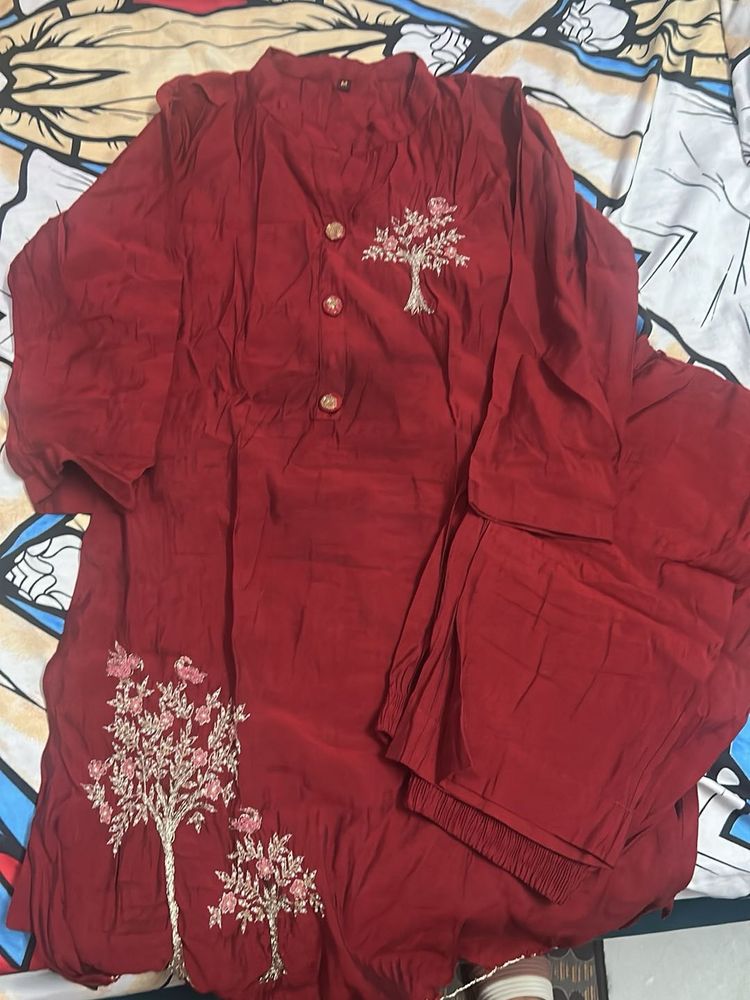 Maroon Kurta Set with Tree Embroidery