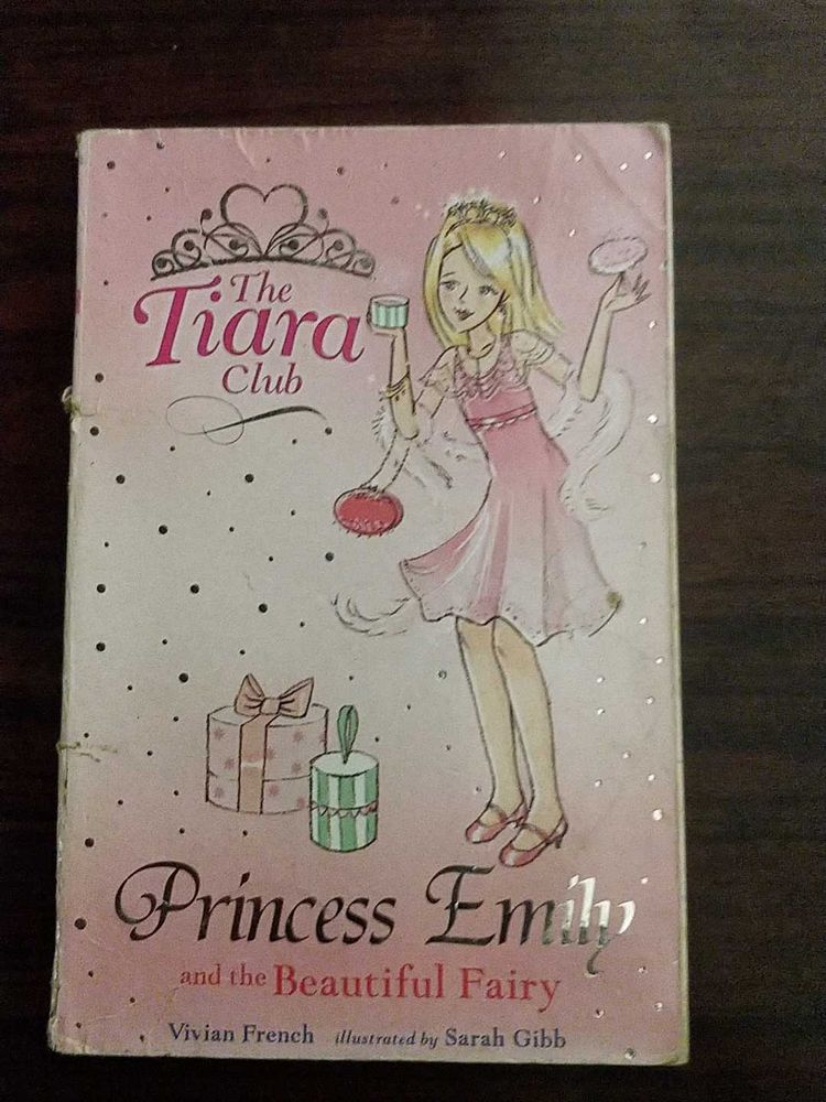 The Tiara Club: Princess Emily Book