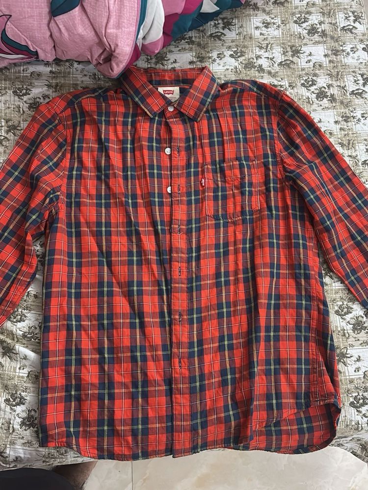 Classic Red Plaid Levi's Shirt