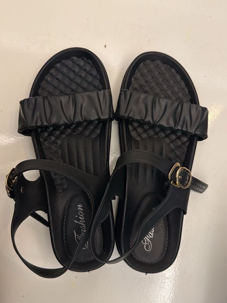Chic Black Ruched Strap Sandals
