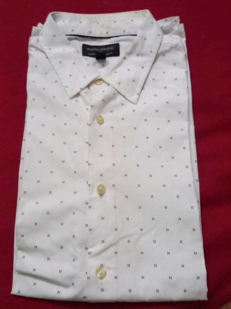 Banana Republic Patterned Shirt top condition