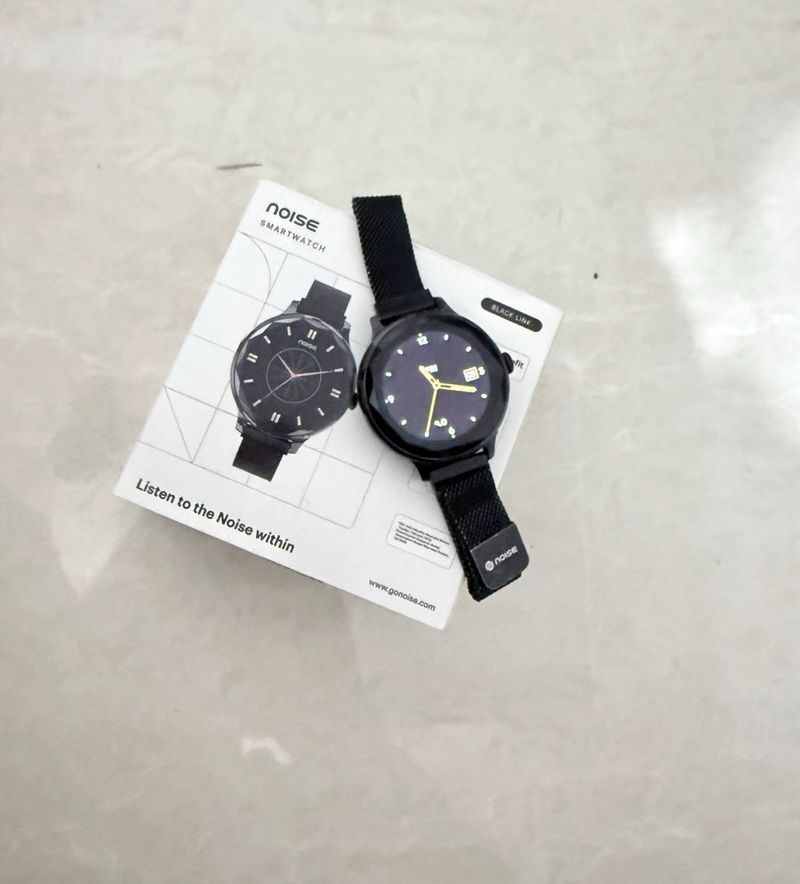 Noise Smartwatch - Black