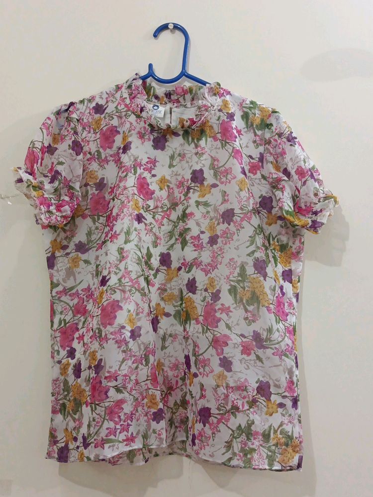 Frill Top
