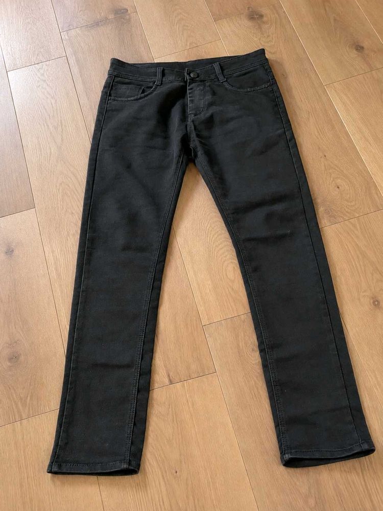 Classic Black Regular Fit Jeans