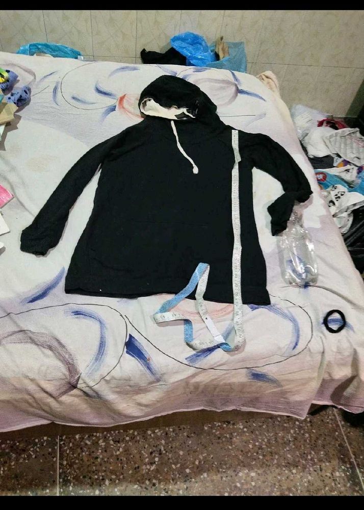 Stylish Black Hooded top autumn