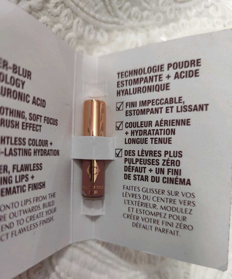 Charlotte Tilbury Airbrush Flawless Lip Blur..
