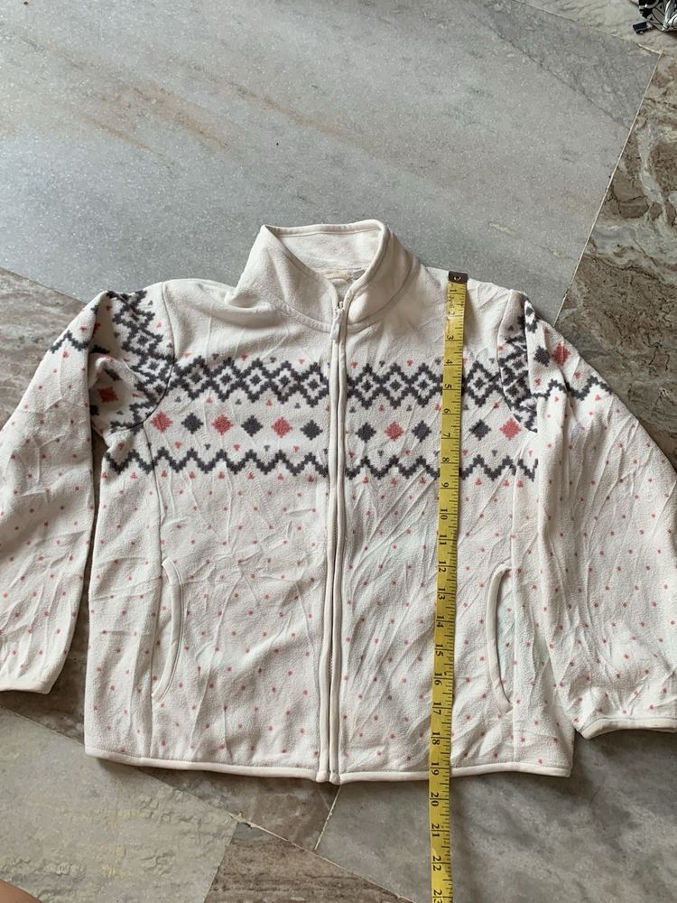 Uniqlo Cozy Geometric Pattern Zip-Up Sweater