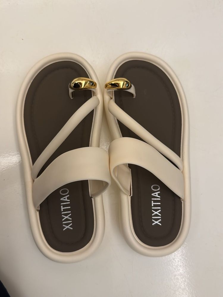 Stylish Women's Cream Thong Sandals