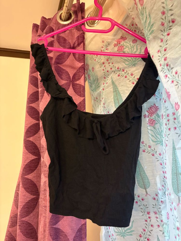 Black Ruffle Tank Top/ off shoulder